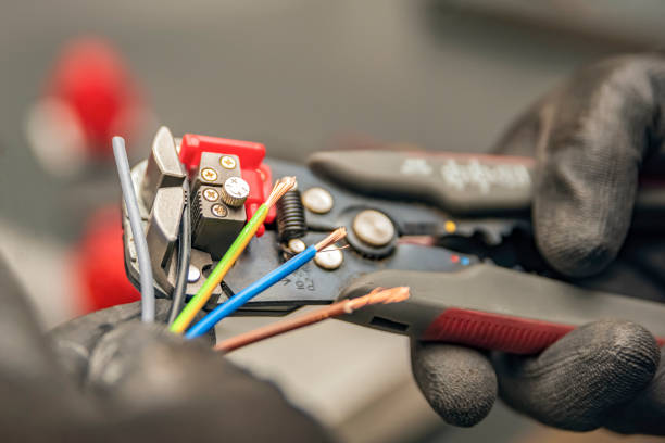 Best Electrical Contractors for Businesses  in Centerburg, OH